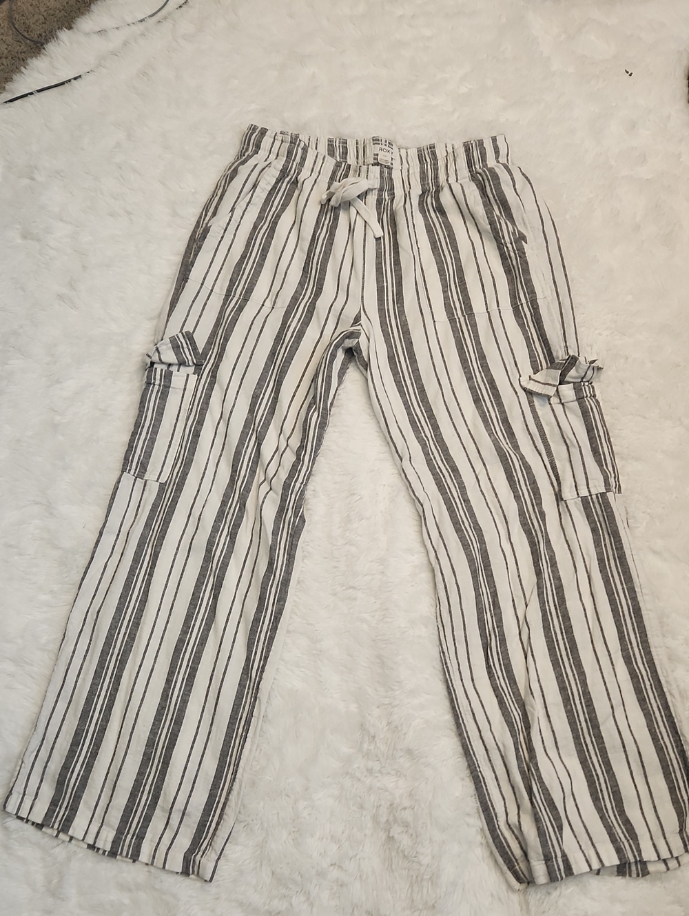 Striped Wide-Leg Cargo Pants - Black & White